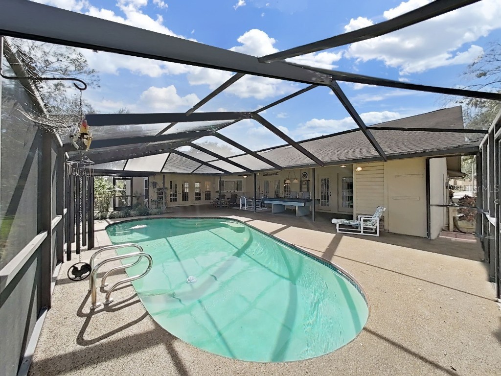 305 Running Horse Road Seffner FL 33584 TB8449747 image48