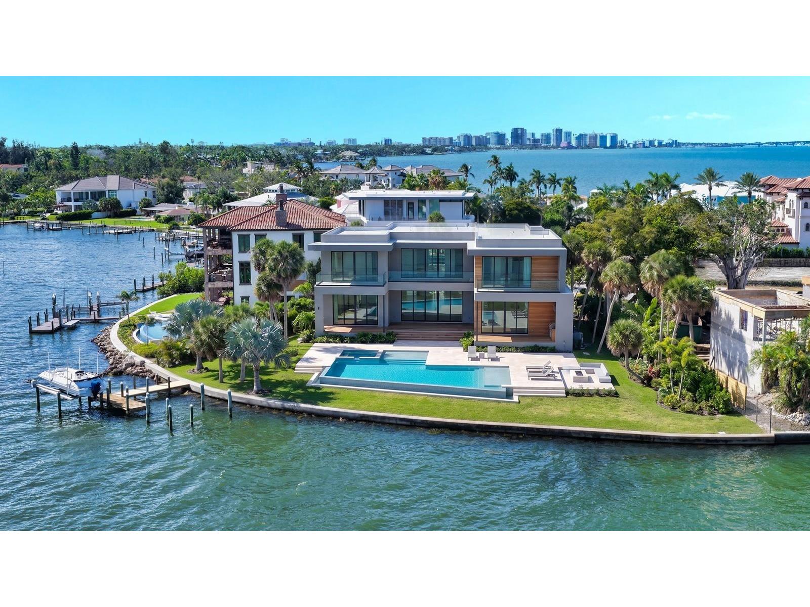 305 S Shore Drive S Sarasota FL 34234 - SARASOTA BAY A4697091 image5