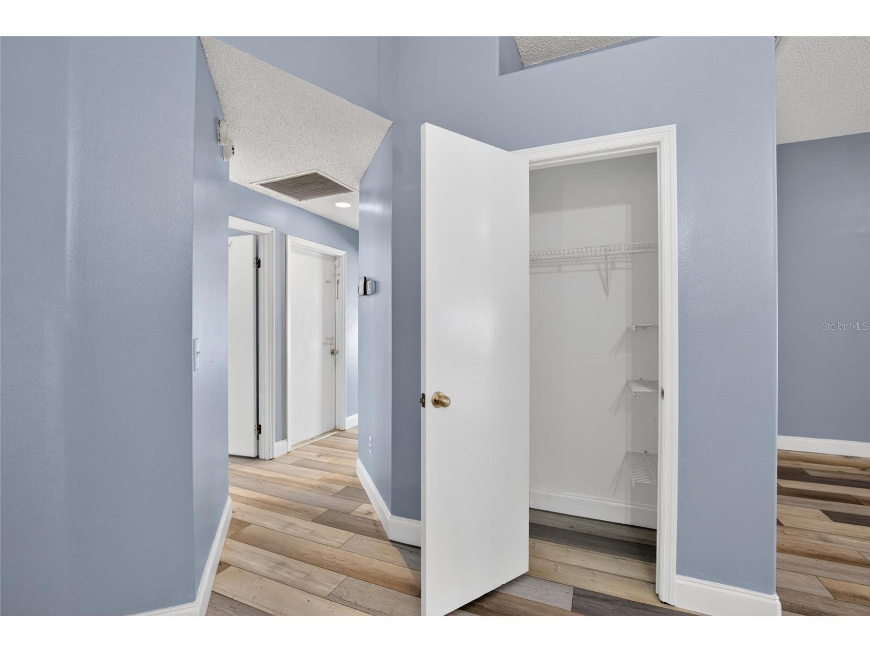305 Sand Ridge Drive Valrico FL 33594 TB8505135 image22