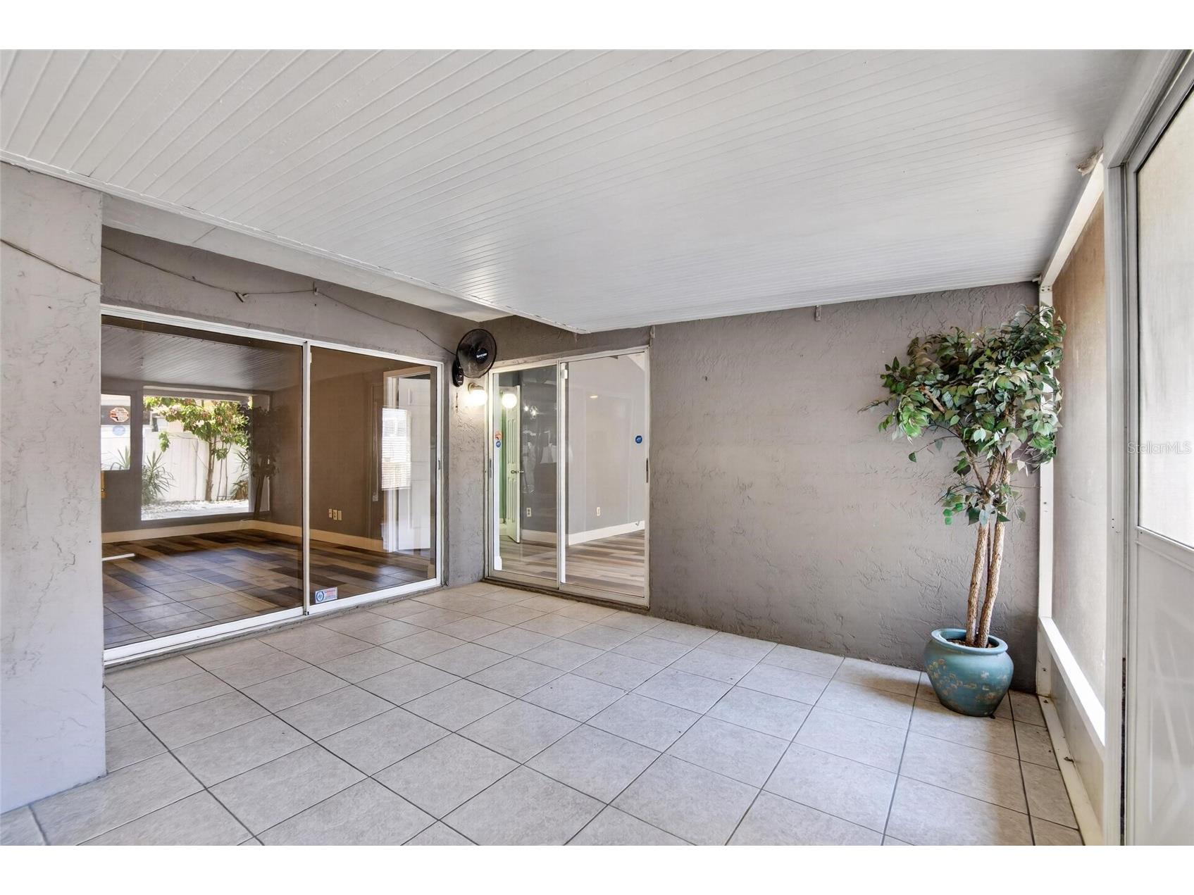 305 Sand Ridge Drive Valrico FL 33594 TB8505135 image30