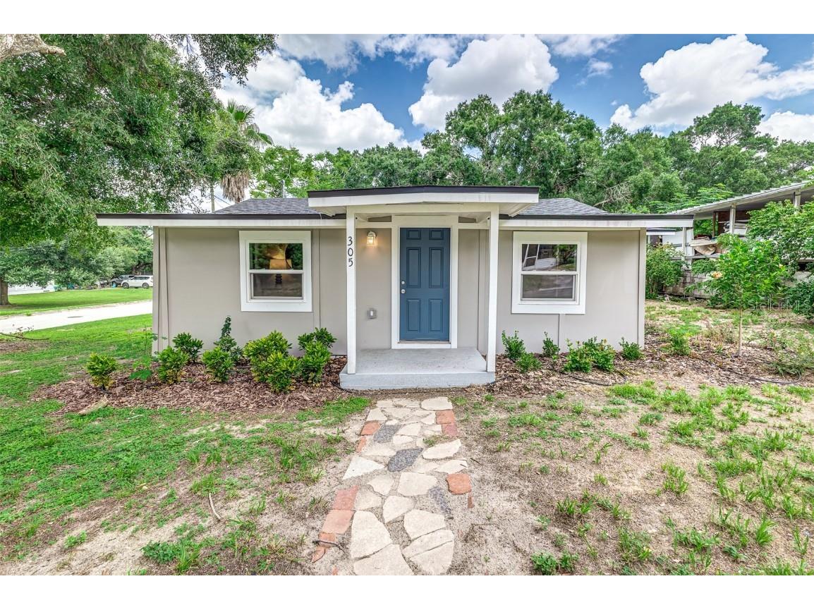 305 Sharp Street Lake Wales FL 33853 L4944502 image1