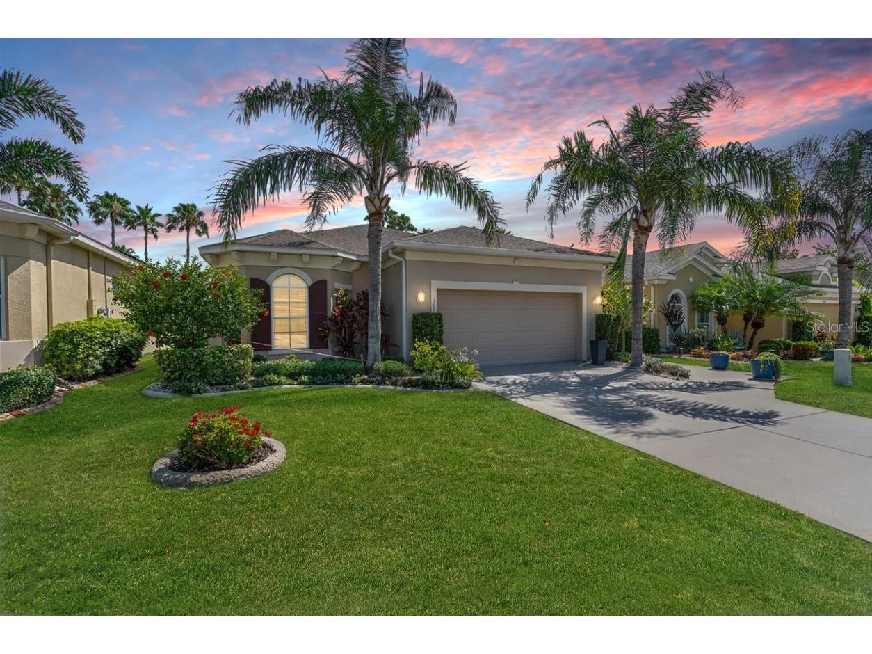 305 Siena Vista Place Sun City Center FL 33573 A4655474 image1