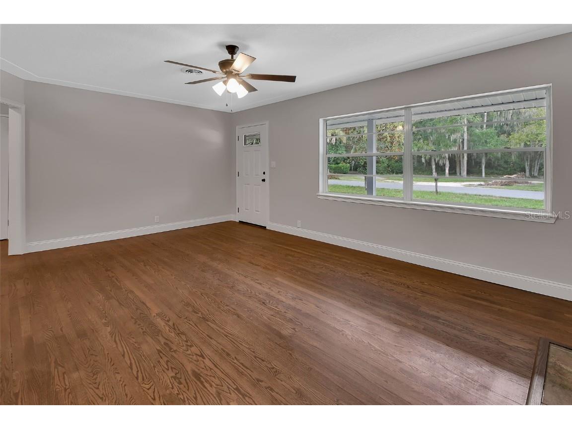 305 Stone Street Deland FL 32720 V4945290 image7