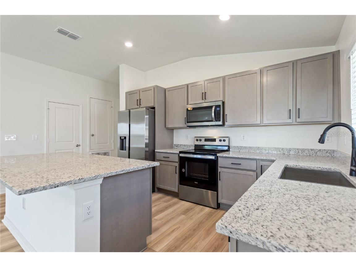 305 Summer Grove Way Haines City FL 33844 O6361310 image6