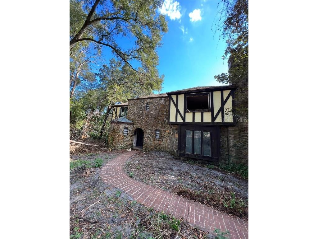 305 Sweetwater Club Circle Longwood FL 32779 O6155629 image1