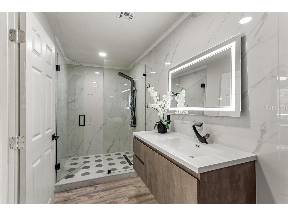 305 Sweetwater Club Circle Longwood FL 32779 O6329090 image36