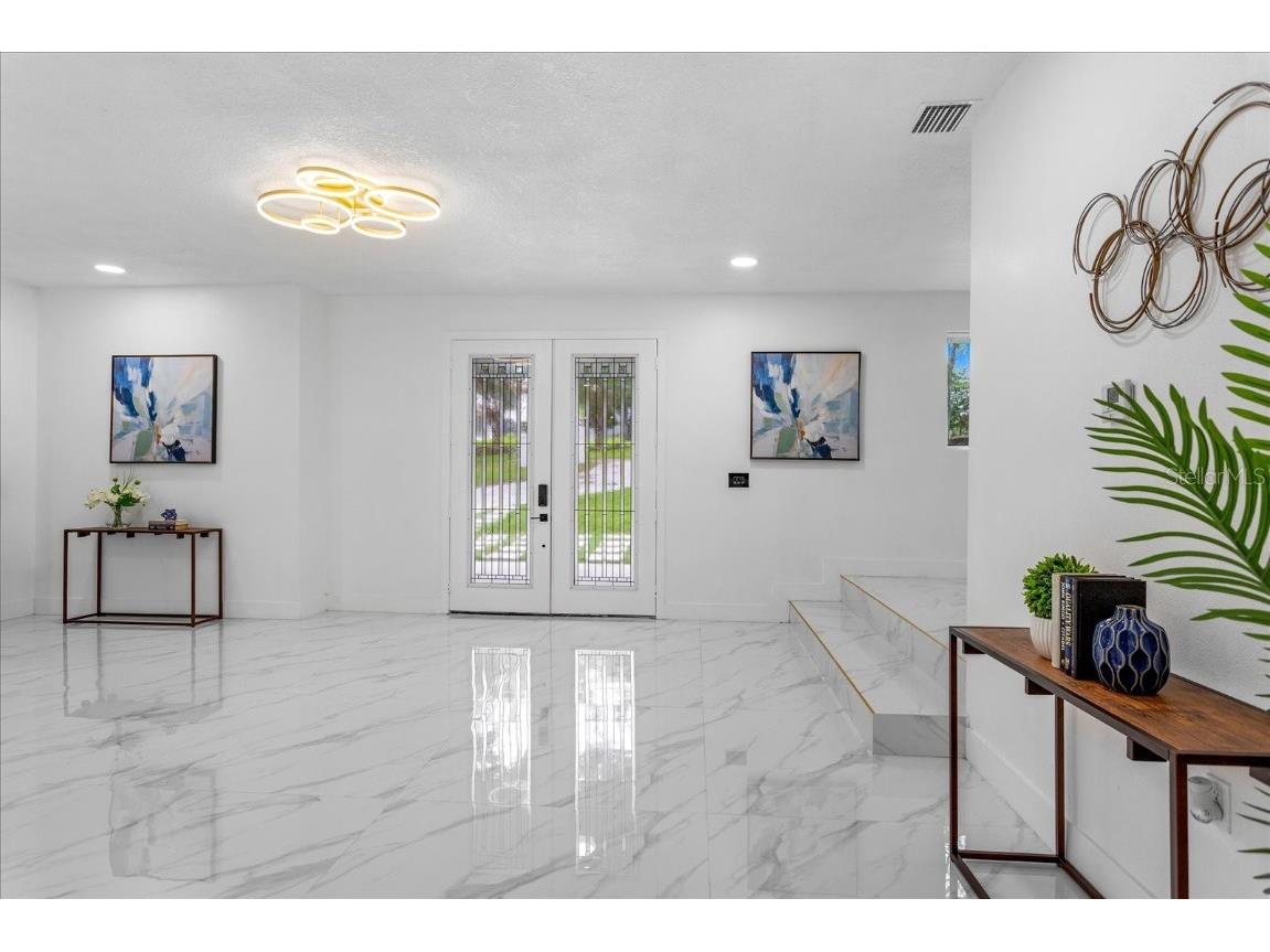 305 Sweetwater Club Circle Longwood FL 32779 O6329090 image5