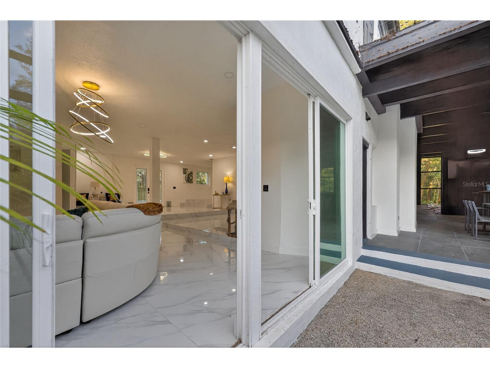 305 Sweetwater Club Circle Longwood FL 32779 O6376694 image9