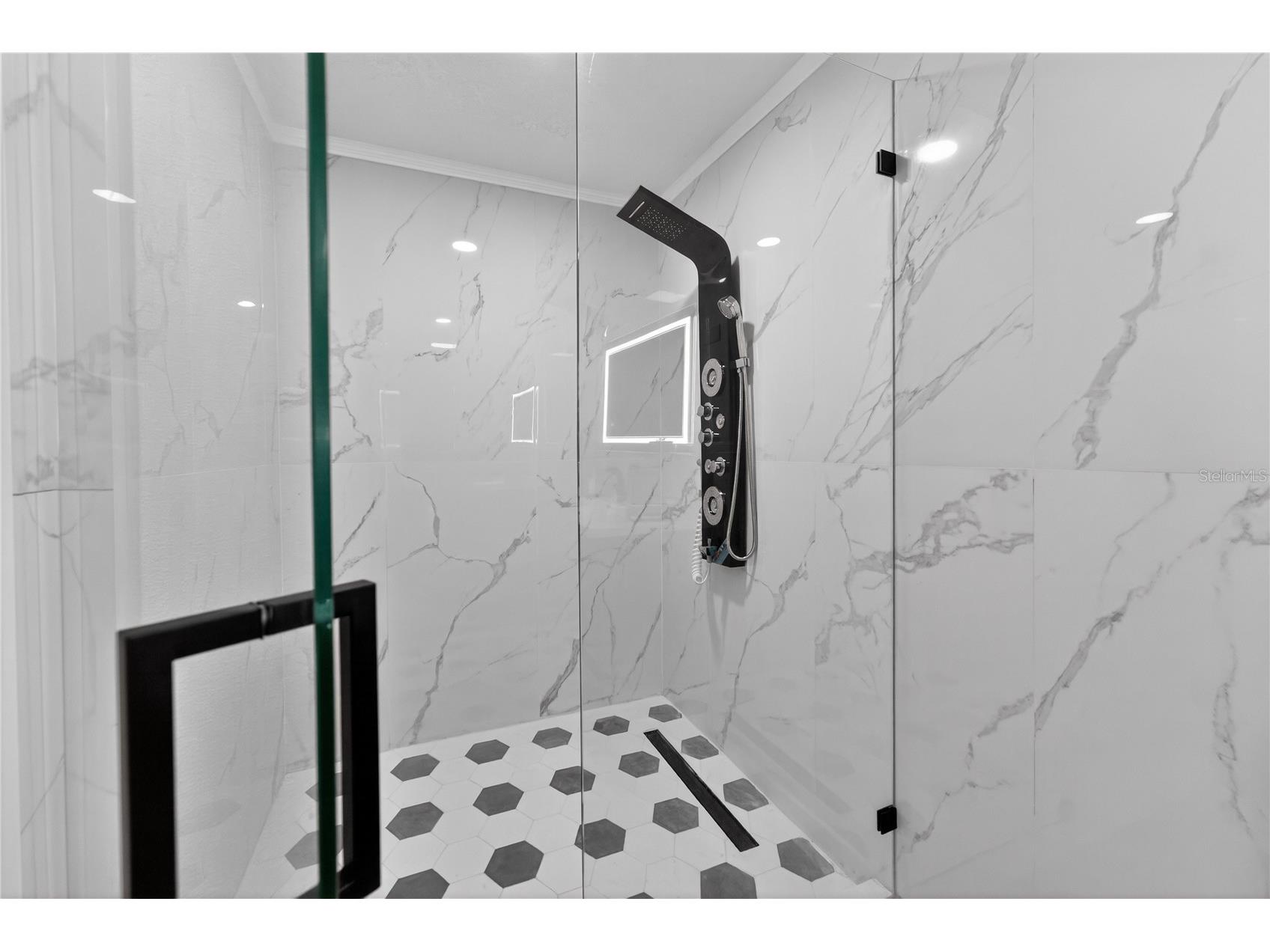 305 Sweetwater Club Circle Longwood FL 32779 TB8522474 image13