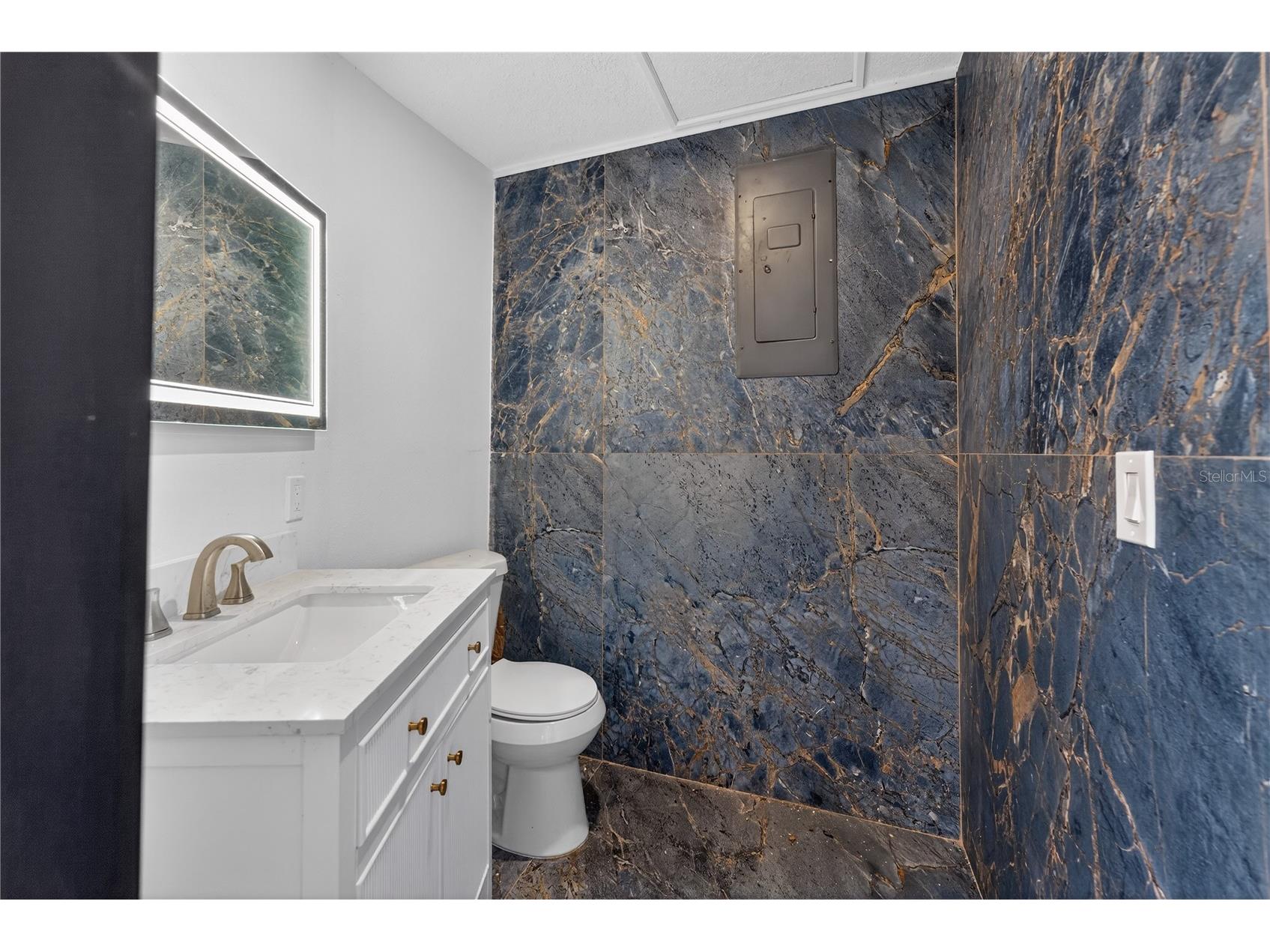 305 Sweetwater Club Circle Longwood FL 32779 TB8522474 image4
