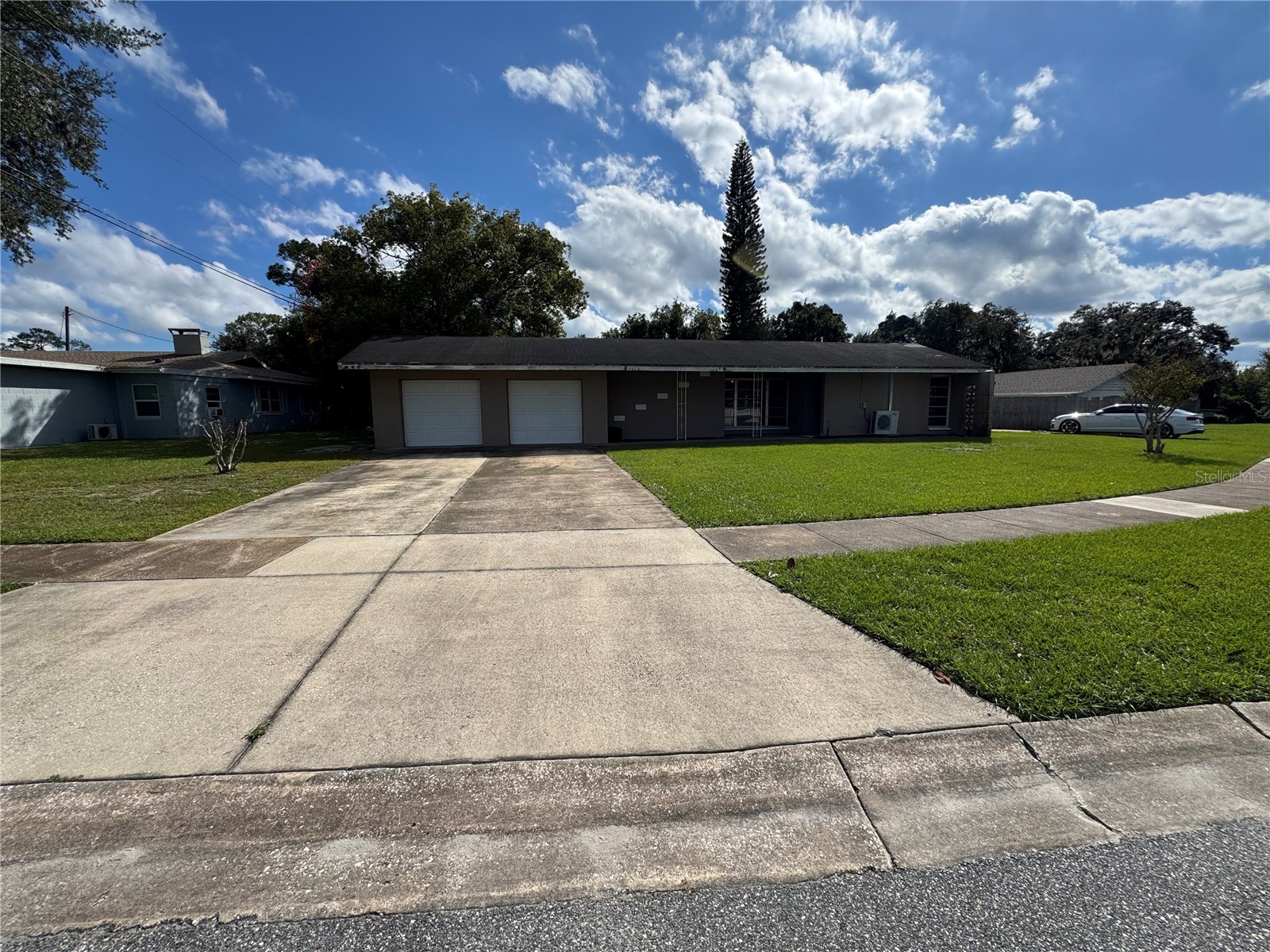305 Tangerine Drive Sanford FL 32771 O6356179 image1