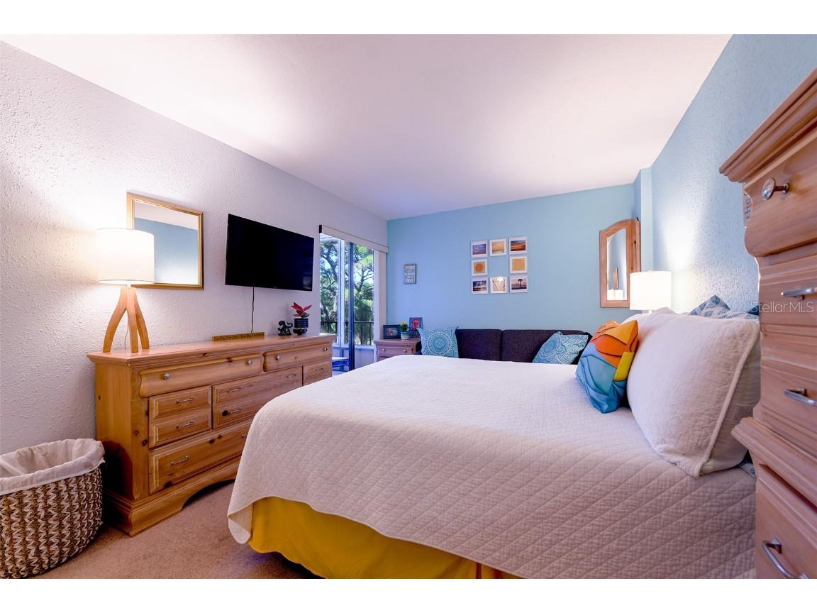 305 Tarpon Point Tarpon Springs FL 34689 TB8440774 image16