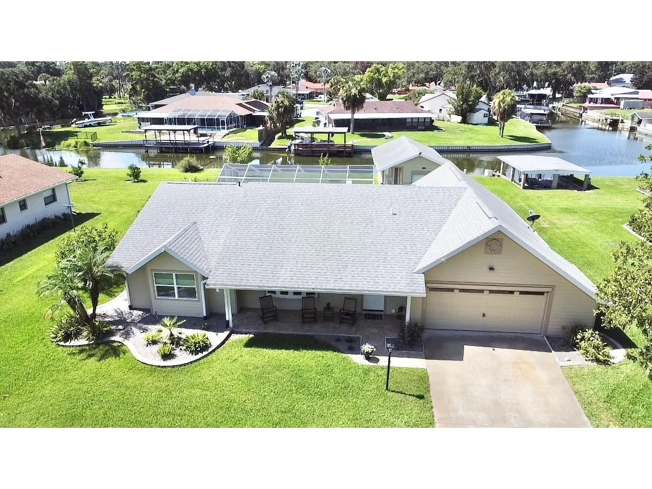 305 W Delaware Street Tavares FL 32778 - LAKE EUSTIS G5115352 image1
