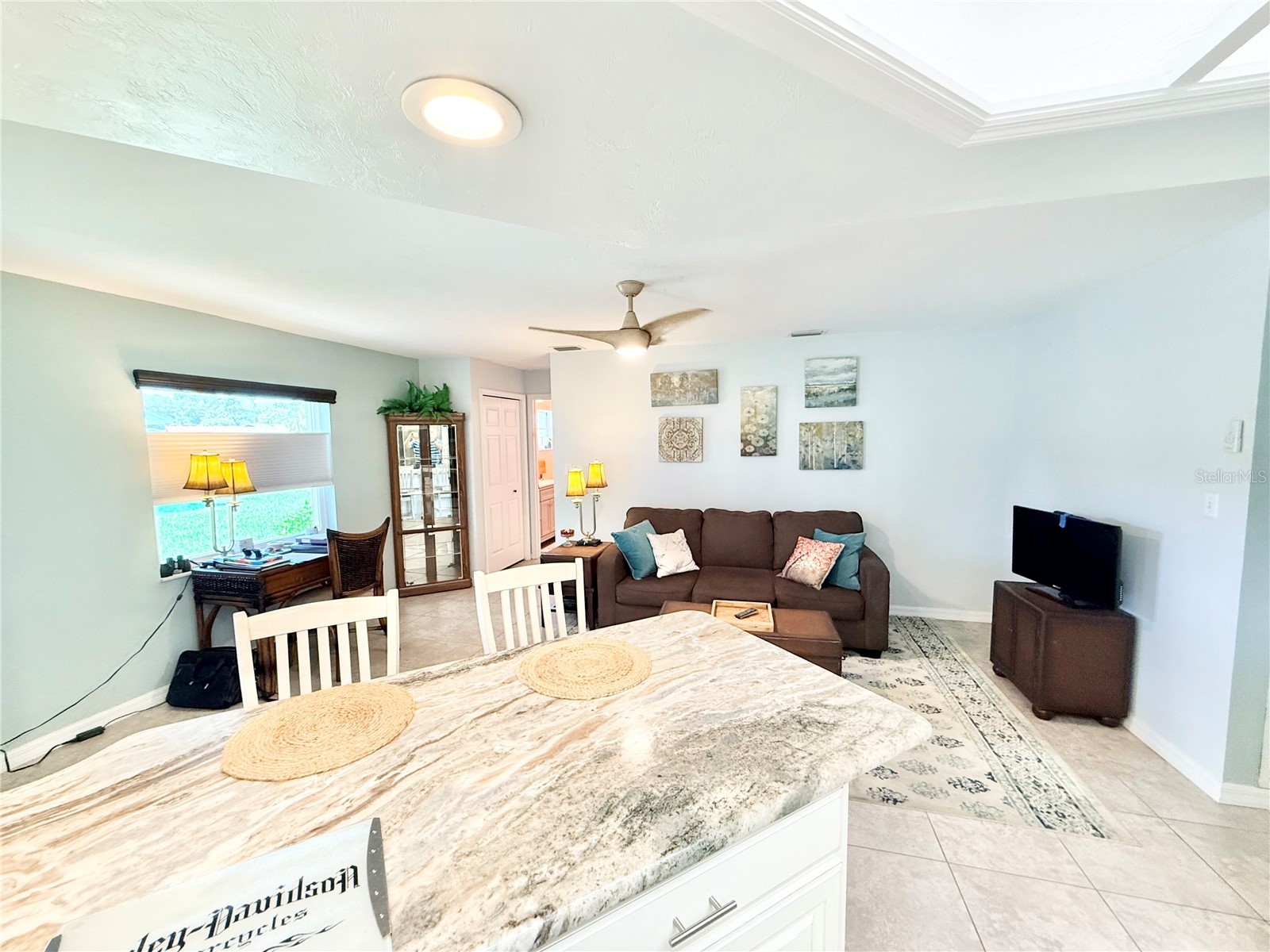 305 W Delaware Street Tavares FL 32778 - LAKE EUSTIS G5115352 image24