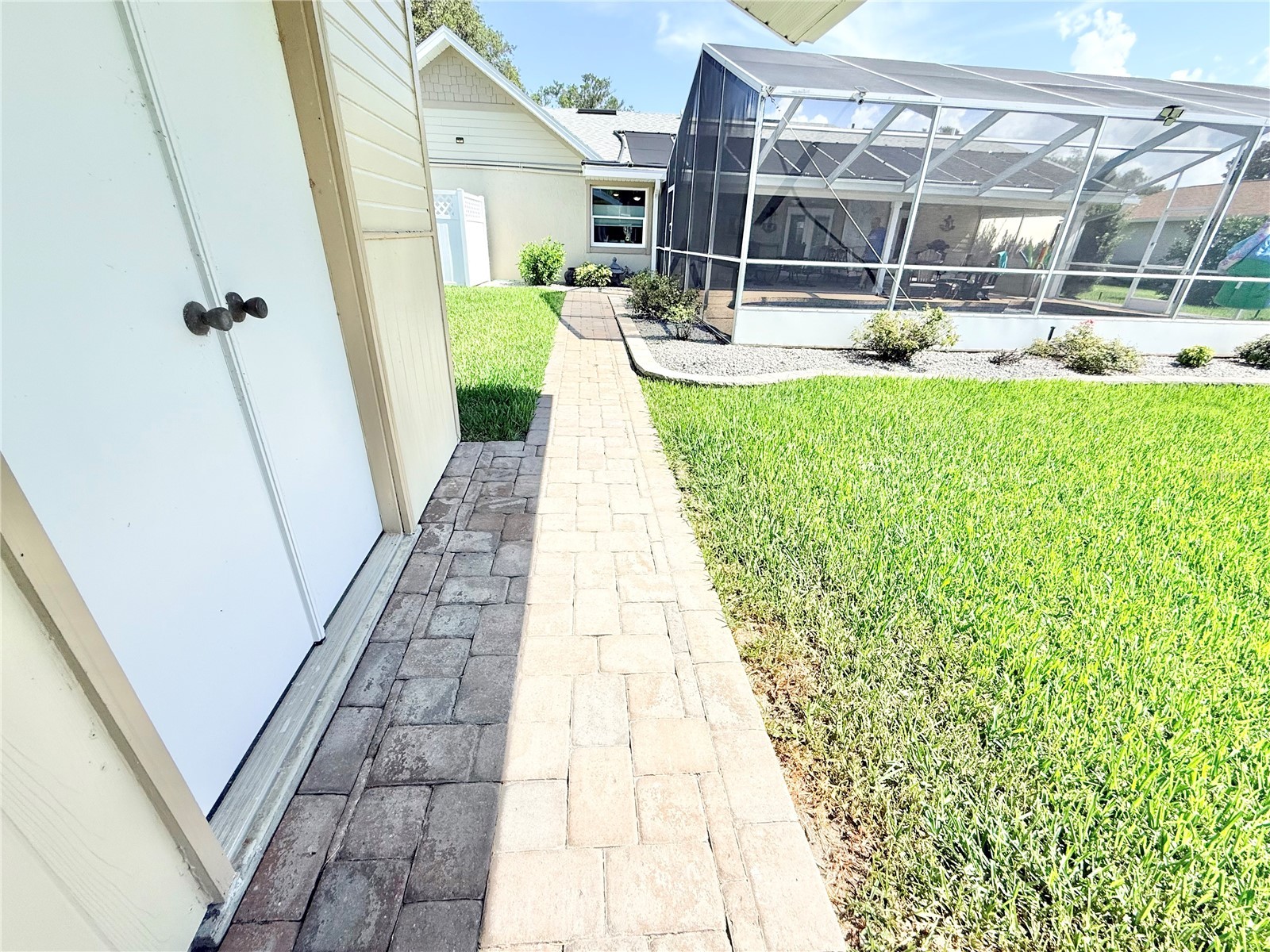 305 W Delaware Street Tavares FL 32778 - LAKE EUSTIS G5115352 image34