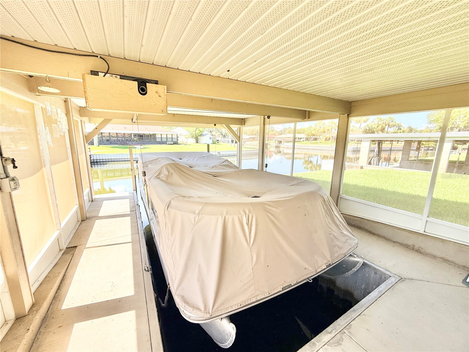 305 W Delaware Street Tavares FL 32778 - LAKE EUSTIS G5115352 image36