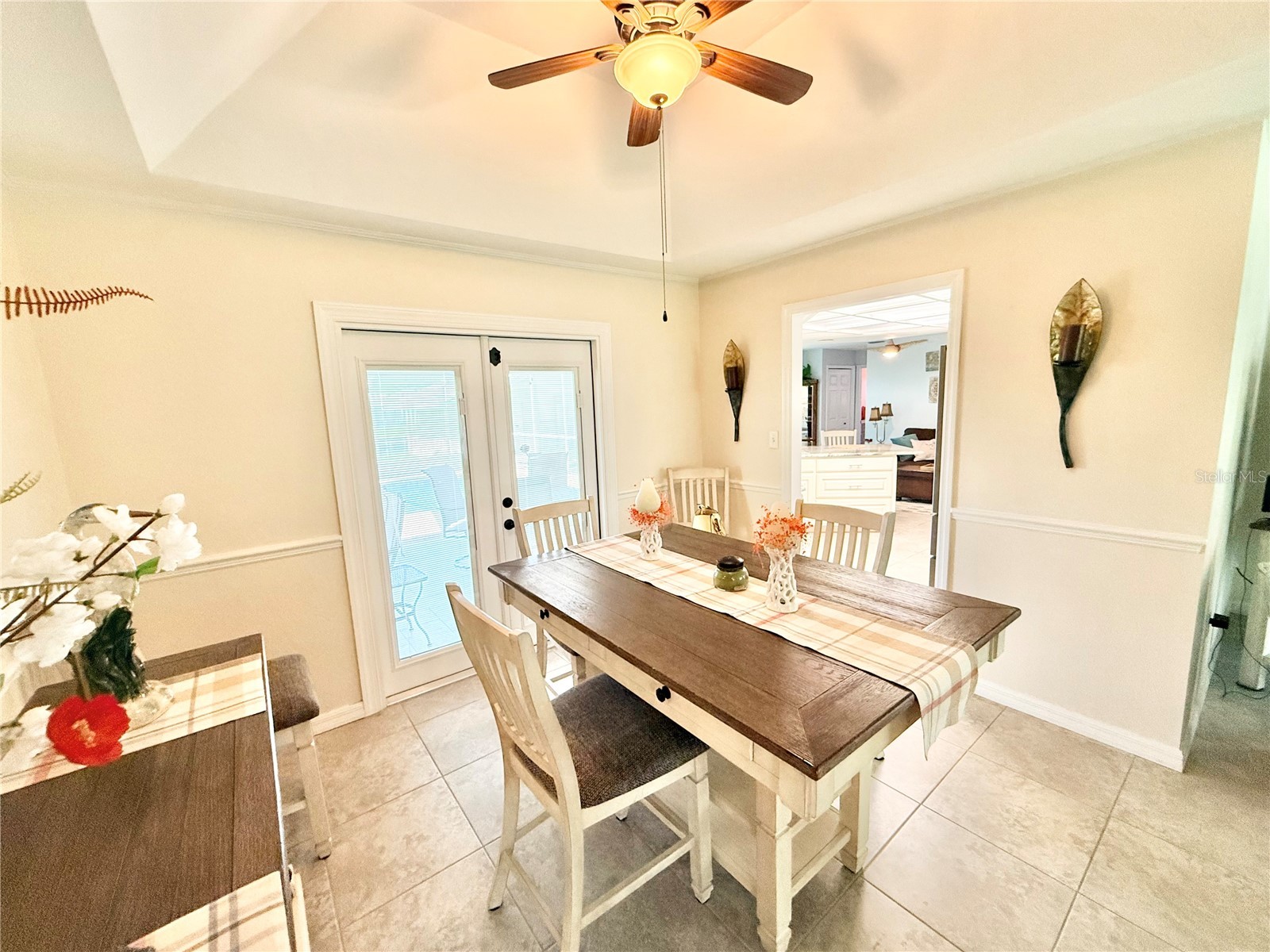 305 W Delaware Street Tavares FL 32778 - LAKE EUSTIS G5115352 image8