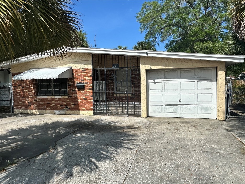 305 W Dr Martin Luther King Jr Boulevard Tampa FL 33603 W7863023 image1