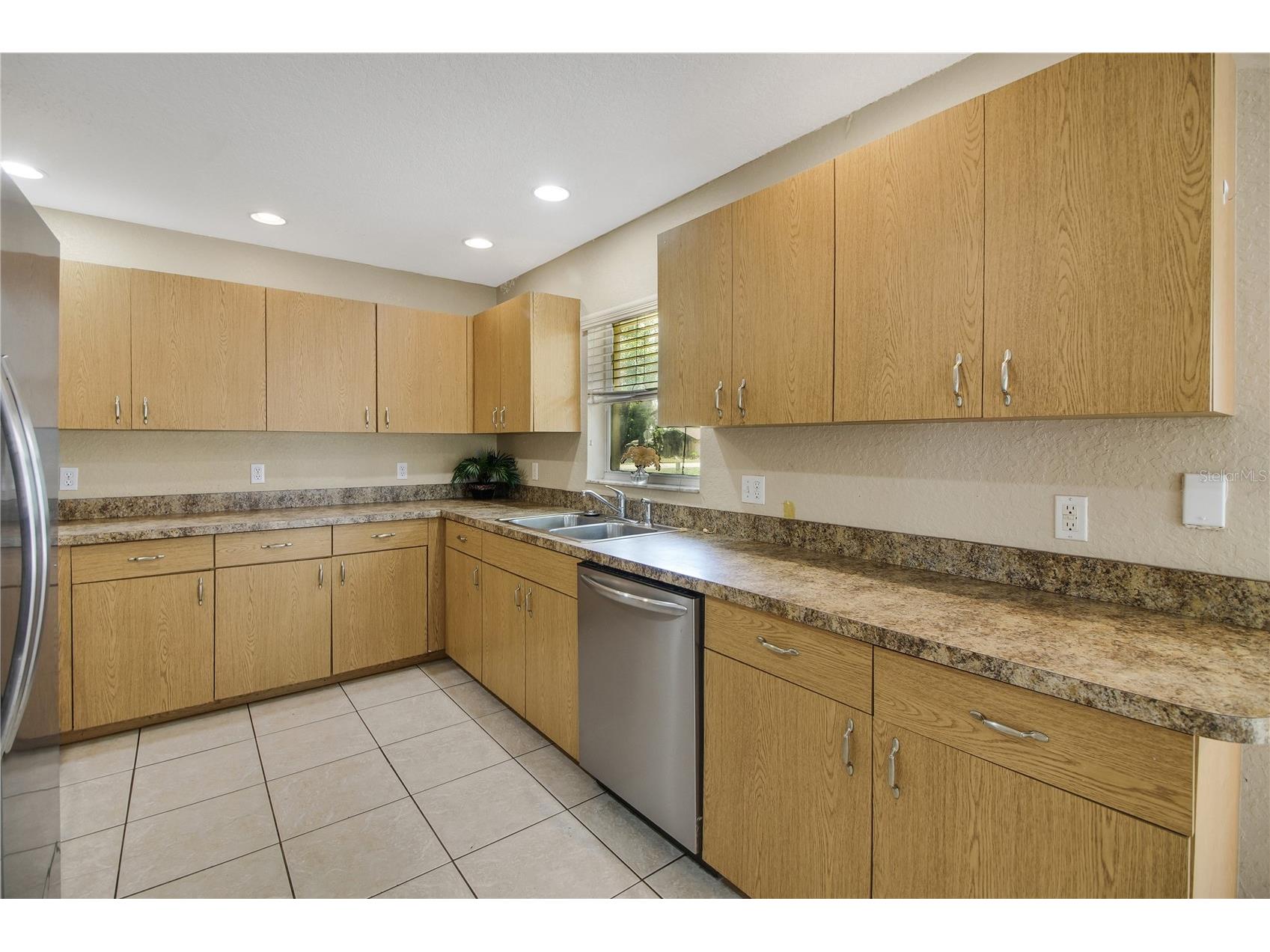 305 W Fountain Street Fruitland Park FL 34731 G5110329 image8