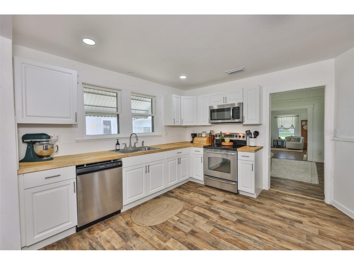 305 W Tever Street Plant City FL 33563 TB8419700 image18