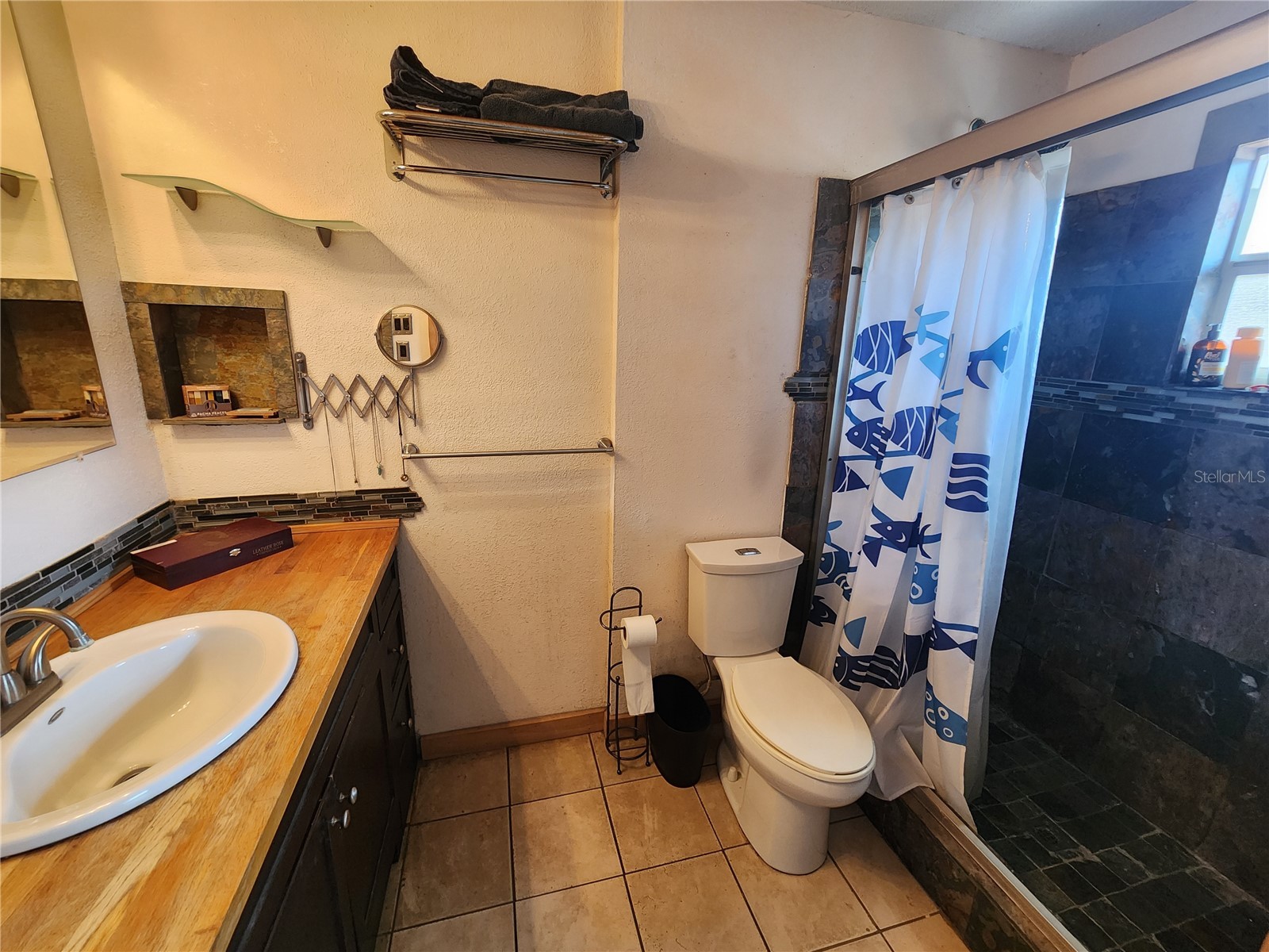 3050 8th Street Sarasota FL 34237 A4688907 image16