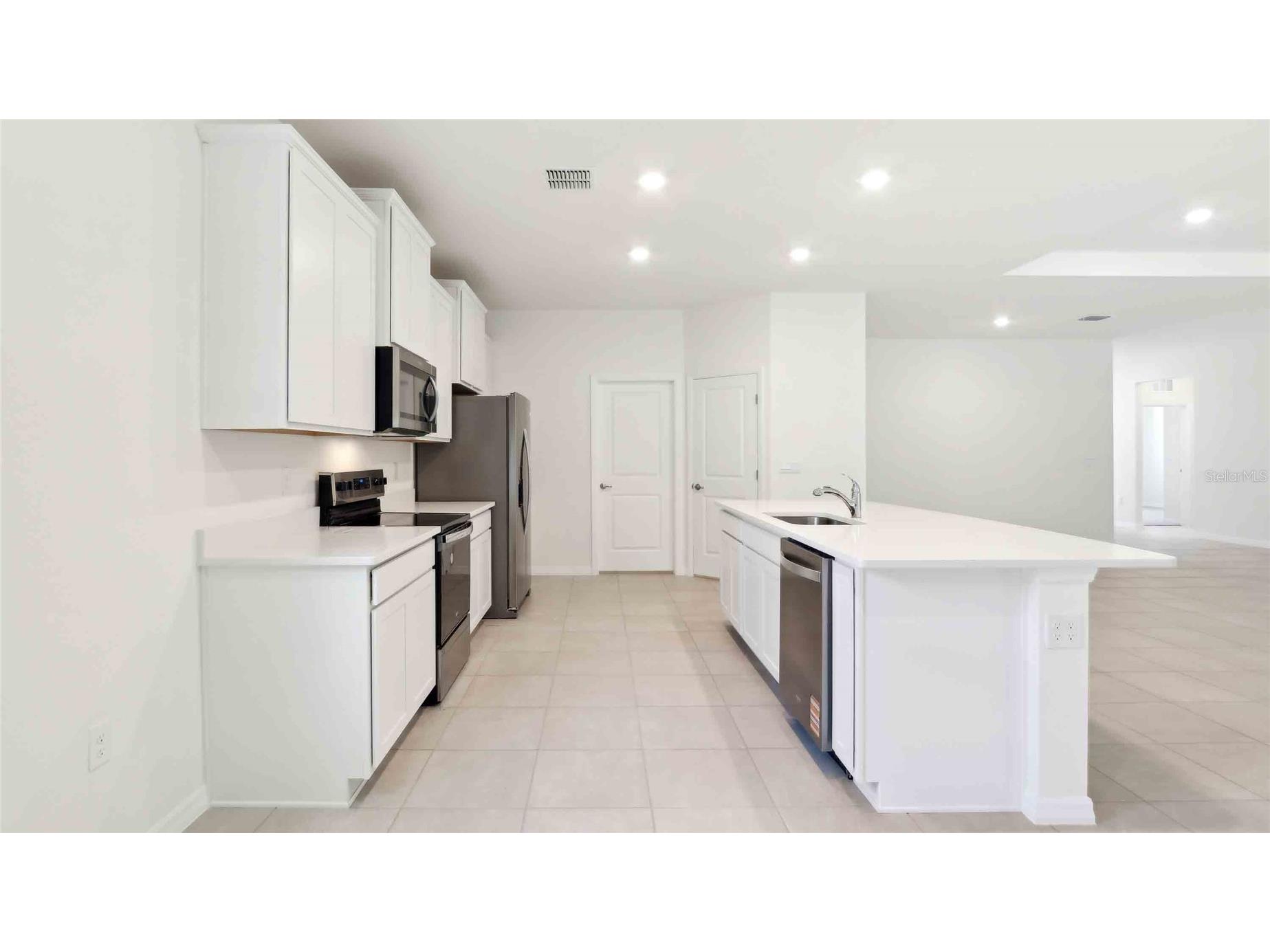 3050 Canopy Oak Boulevard Wildwood FL 34785 OM726126 image14