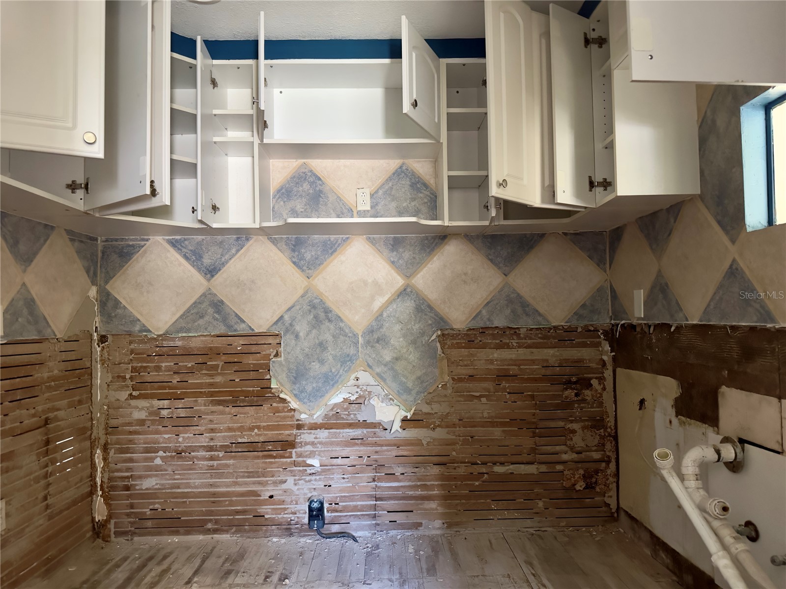 3050 Dupont Street S Gulfport FL 33707 TB8502919 image11