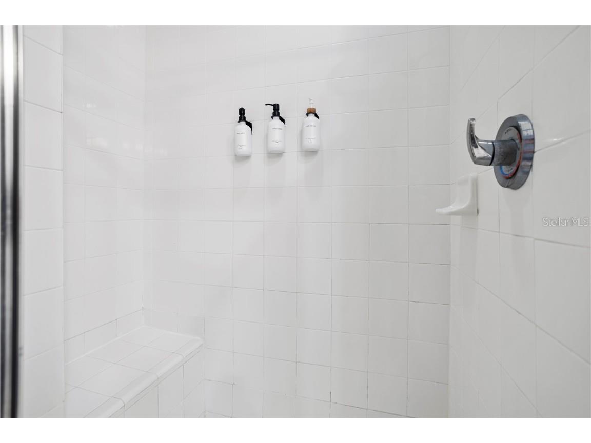 3050 Pirates Retreat Court #303 Kissimmee FL 34747 O6272109 image18