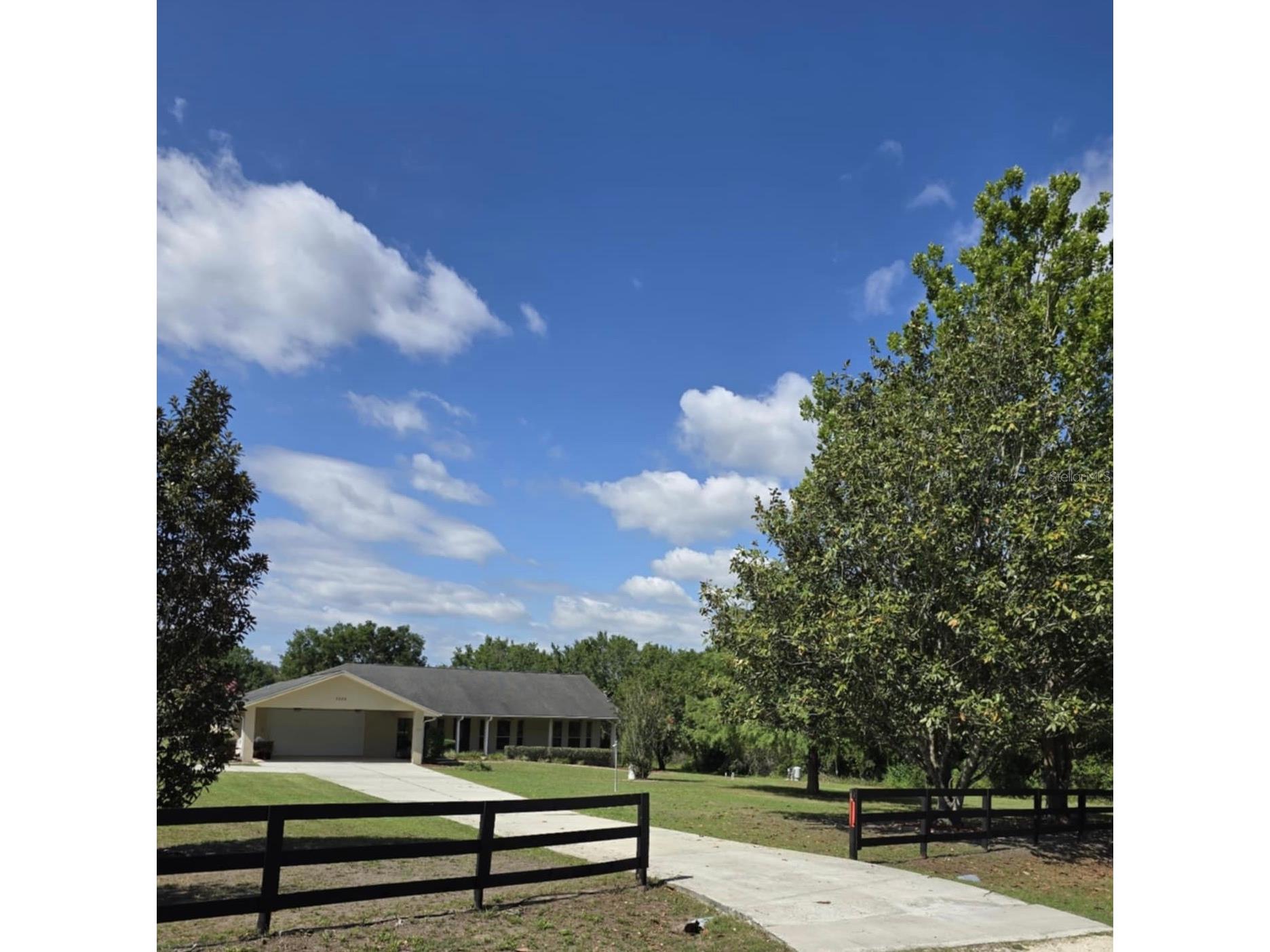 3050 SE 114th Street Ocala FL 34480 A4655444 image1