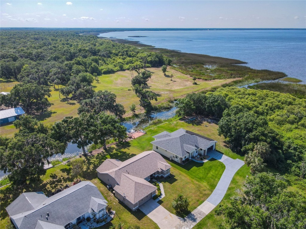 3050 Walden Shores Boulevard Lake Wales FL 33898 - LAKE WALK-IN-WATER P4935816 image1