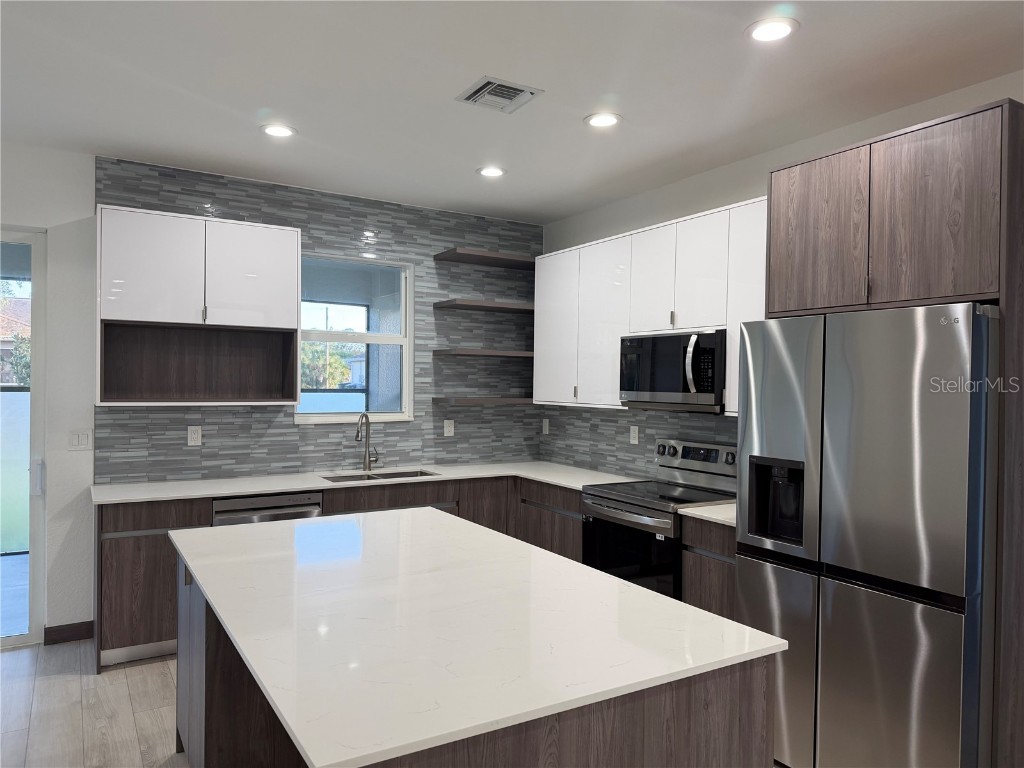 3050 Wentworth Street North Port FL 34288 C7519357 image3