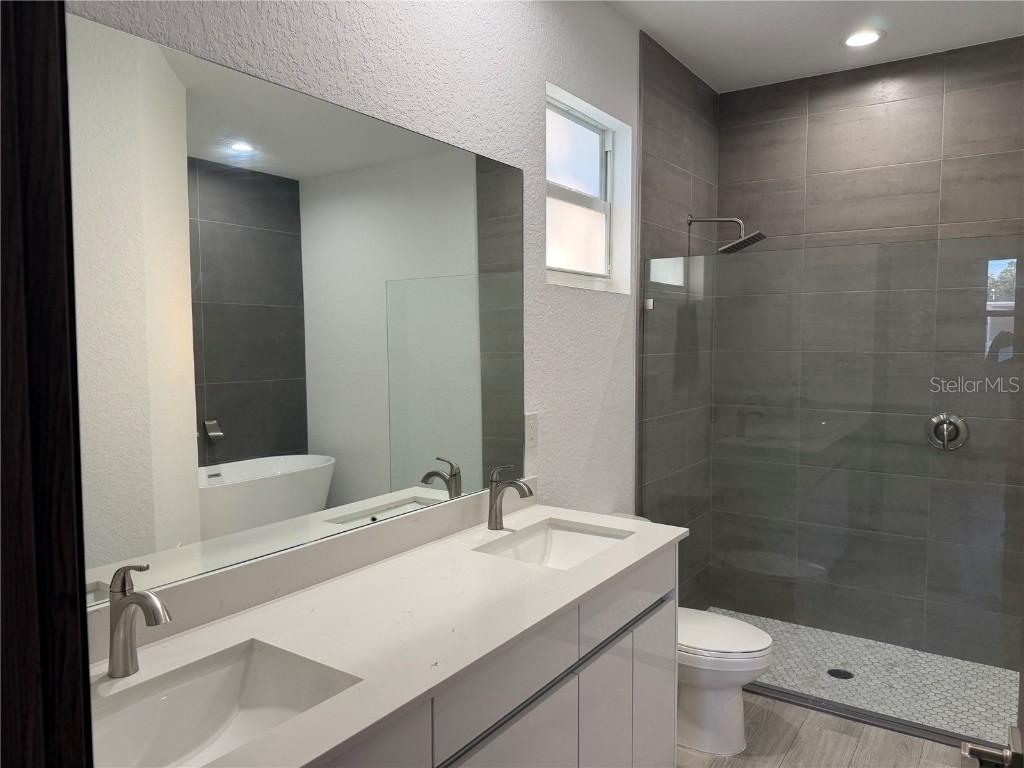 3050 Wentworth Street North Port FL 34288 C7519357 image8