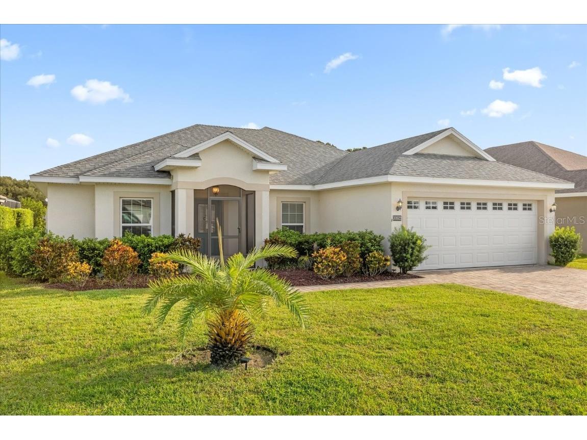30502 Island Club Dr Tavares FL 32778 G5084675 image1