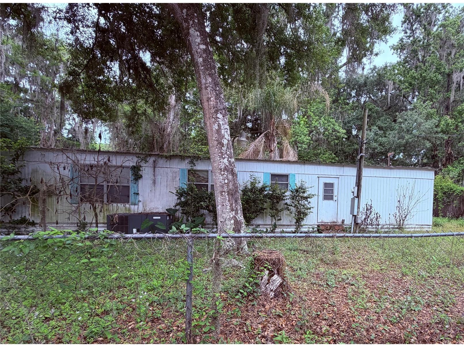 3051 Cr 430a Lake Panasoffkee FL 33538 TB8496644 image1