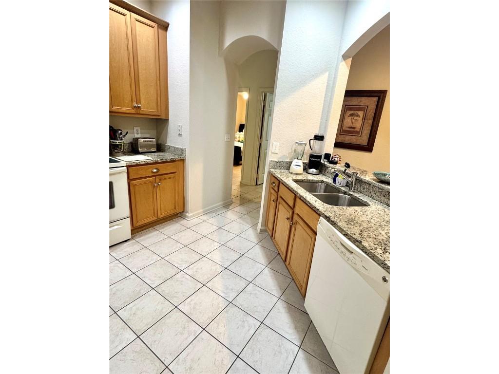 3051 Greystone Loop #306 Kissimmee FL 34741 S5136247 image9
