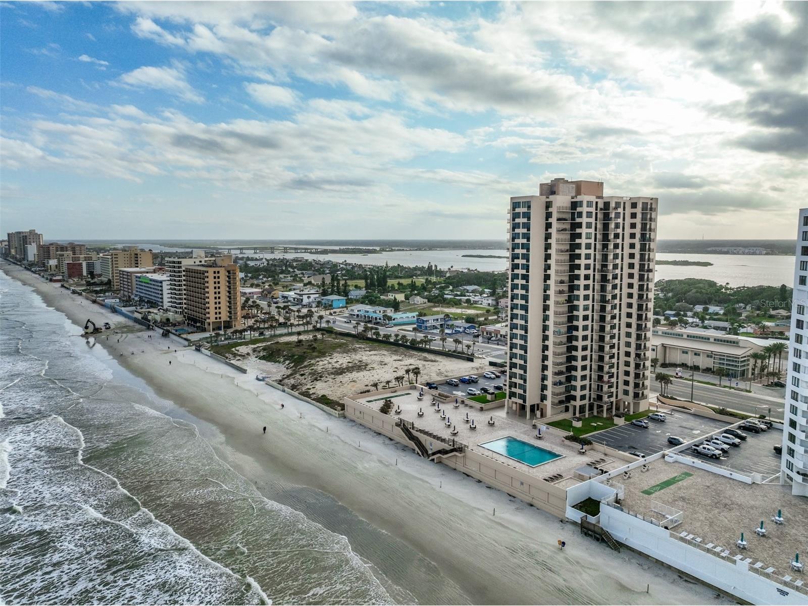 3051 S Atlantic Avenue #1806 Daytona Beach FL 32118 V4947100 image37