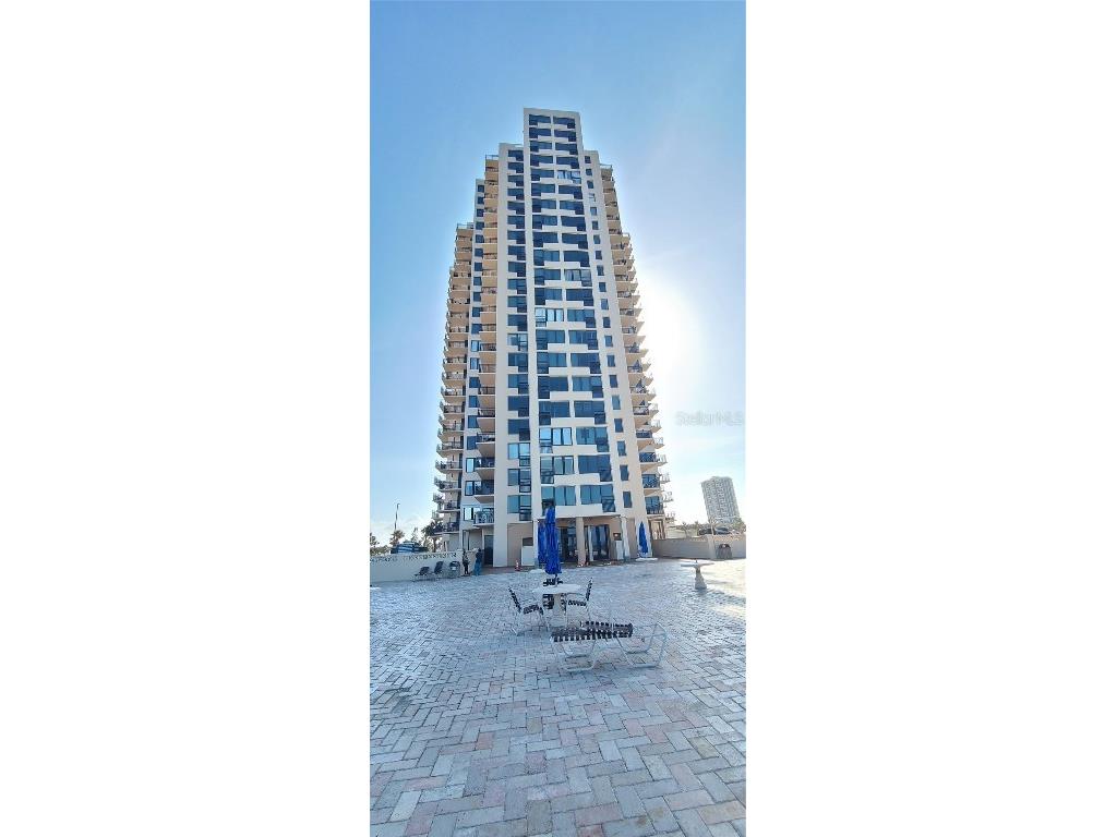 3051 S Atlantic Avenue #205 Daytona Beach Shores FL 32118 - ATLANTIC OCEAN O6106212 image1
