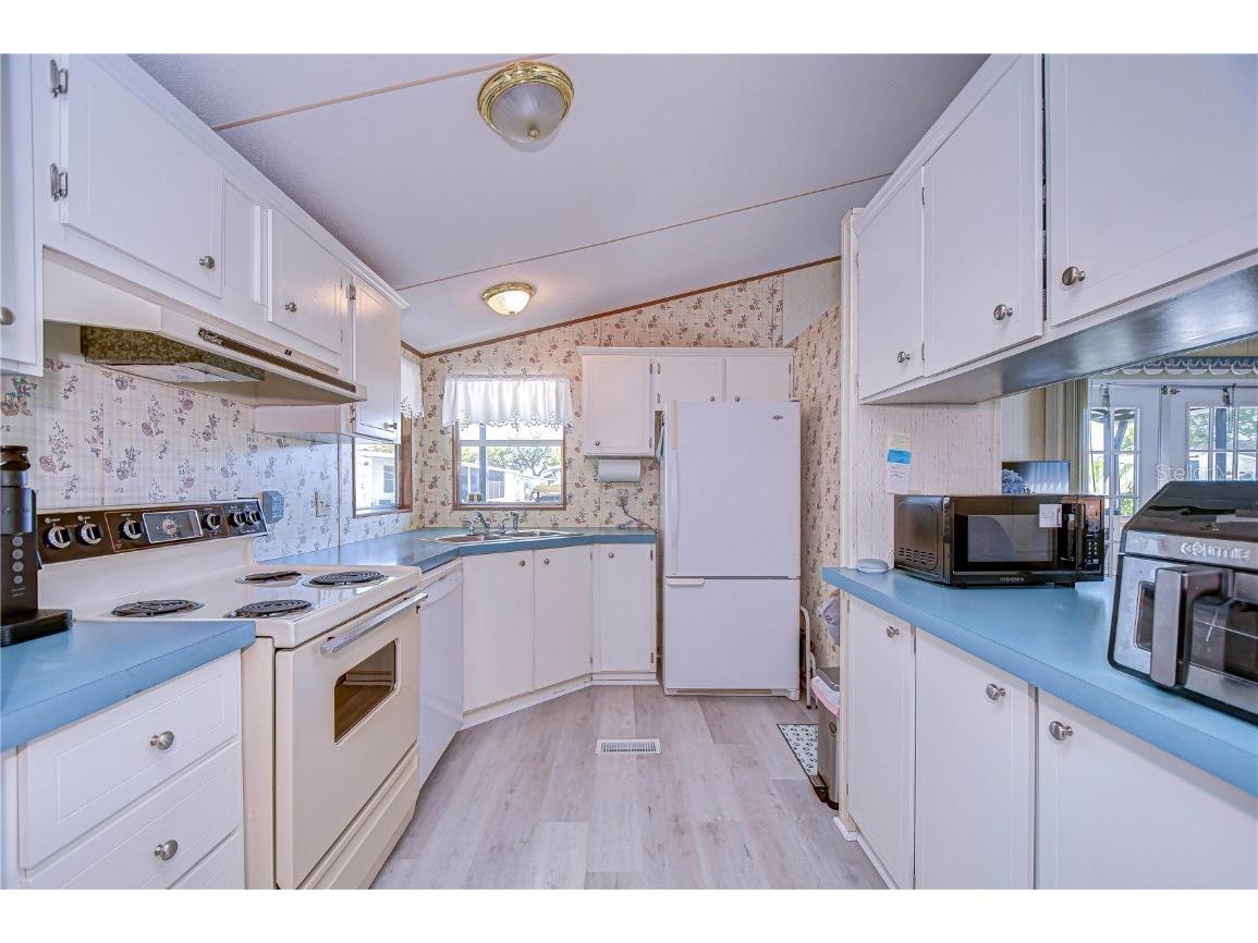 3051 Shady Creek Drive Wesley Chapel FL 33543 TB8363550 image17