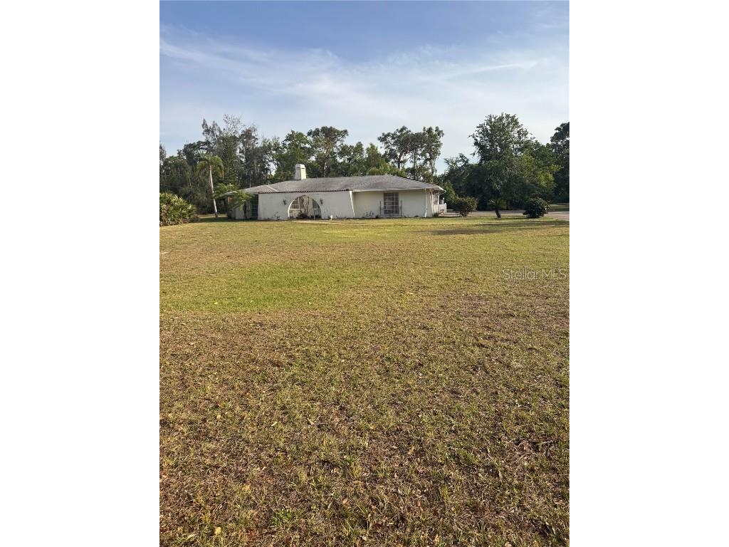 3052 51st Street Sarasota FL 34234 A4645744 image2