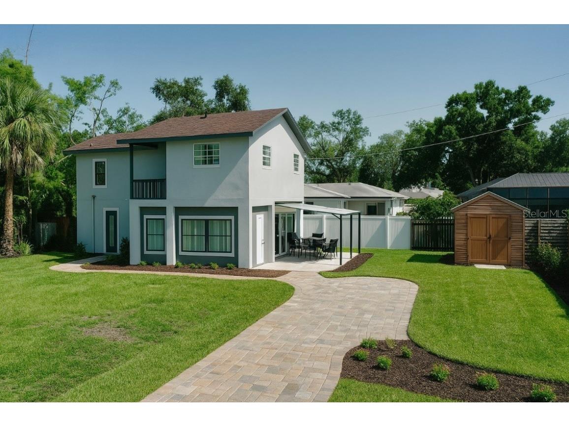 3052 Alta Vista St Sarasota FL 34237 A4659266 image2