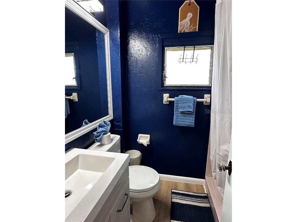 3052 Alta Vista St Sarasota FL 34237 A4659266 image21