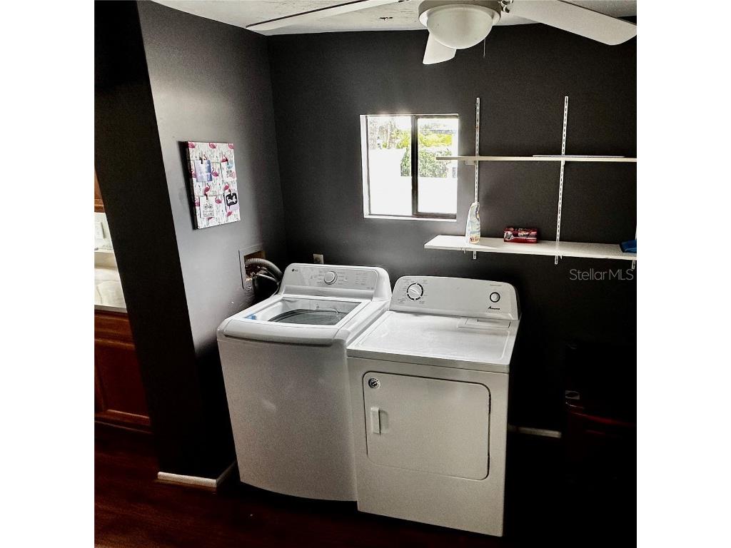 3052 Alta Vista St Sarasota FL 34237 A4659266 image23