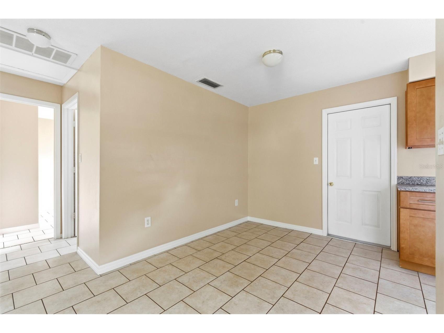3052 Park Lane #B Dunedin FL 34698 W7885634 image12
