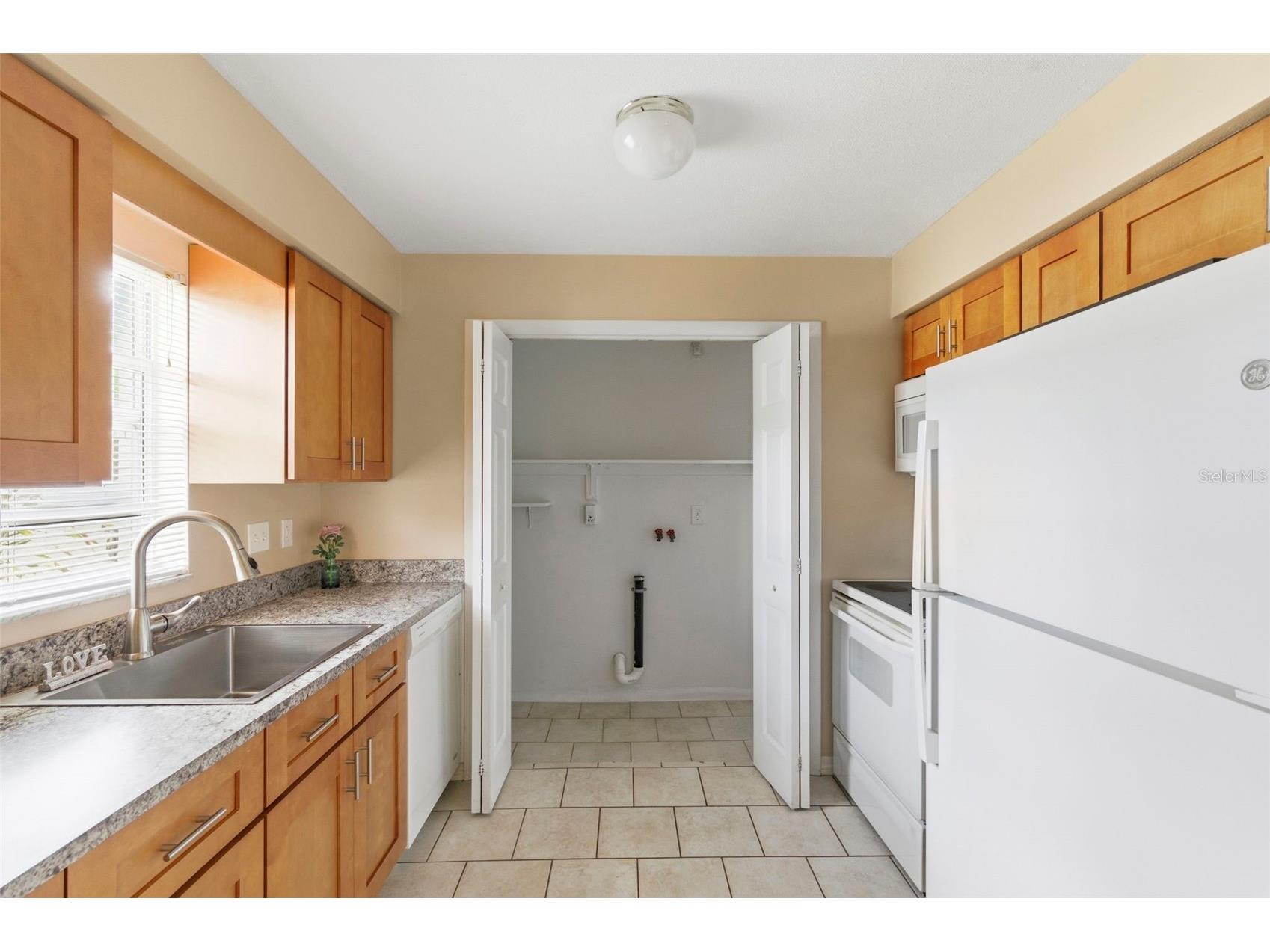 3052 Park Lane #B Dunedin FL 34698 W7885634 image16