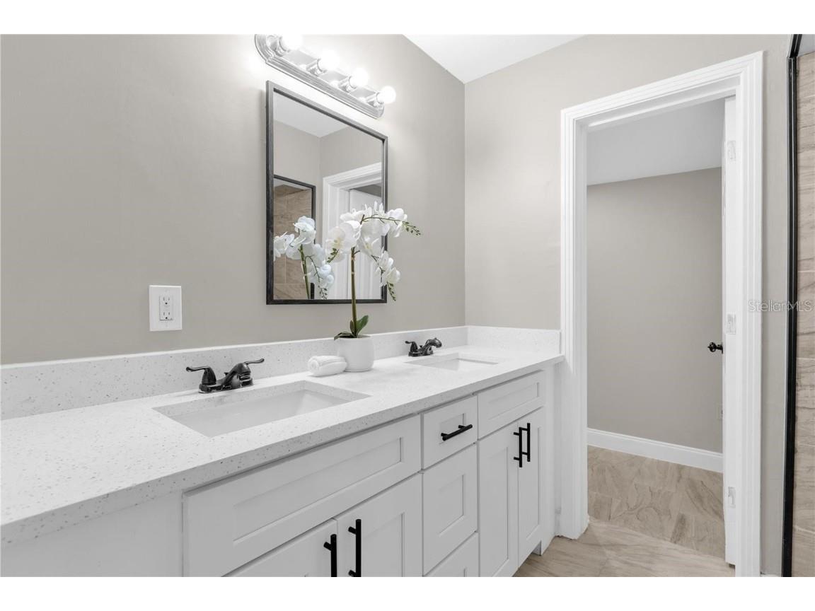 3052 Saratoga Drive Orlando FL 32806 - LAKE CONWAY O6290362 image20