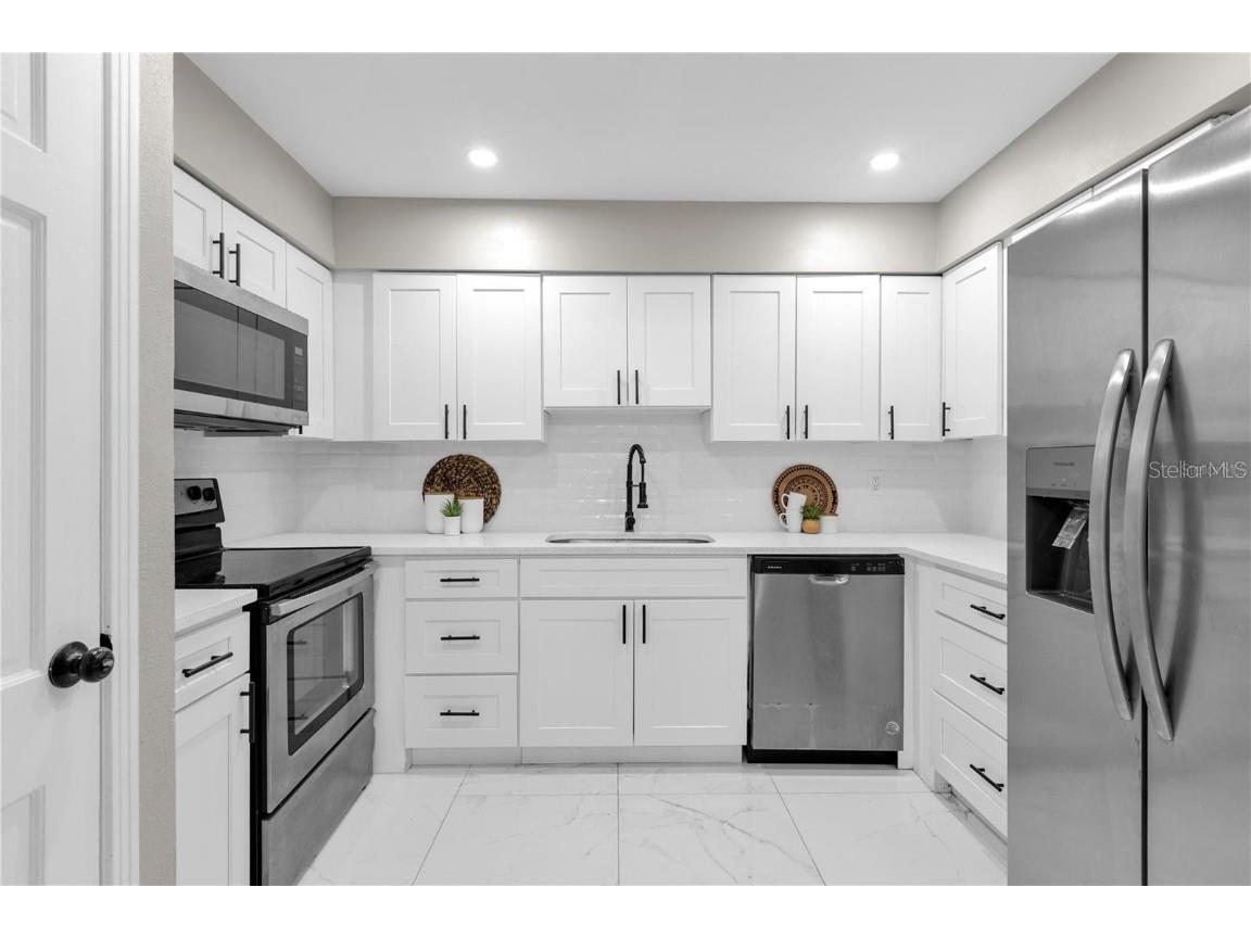 3052 Saratoga Drive Orlando FL 32806 - LAKE CONWAY O6290362 image8