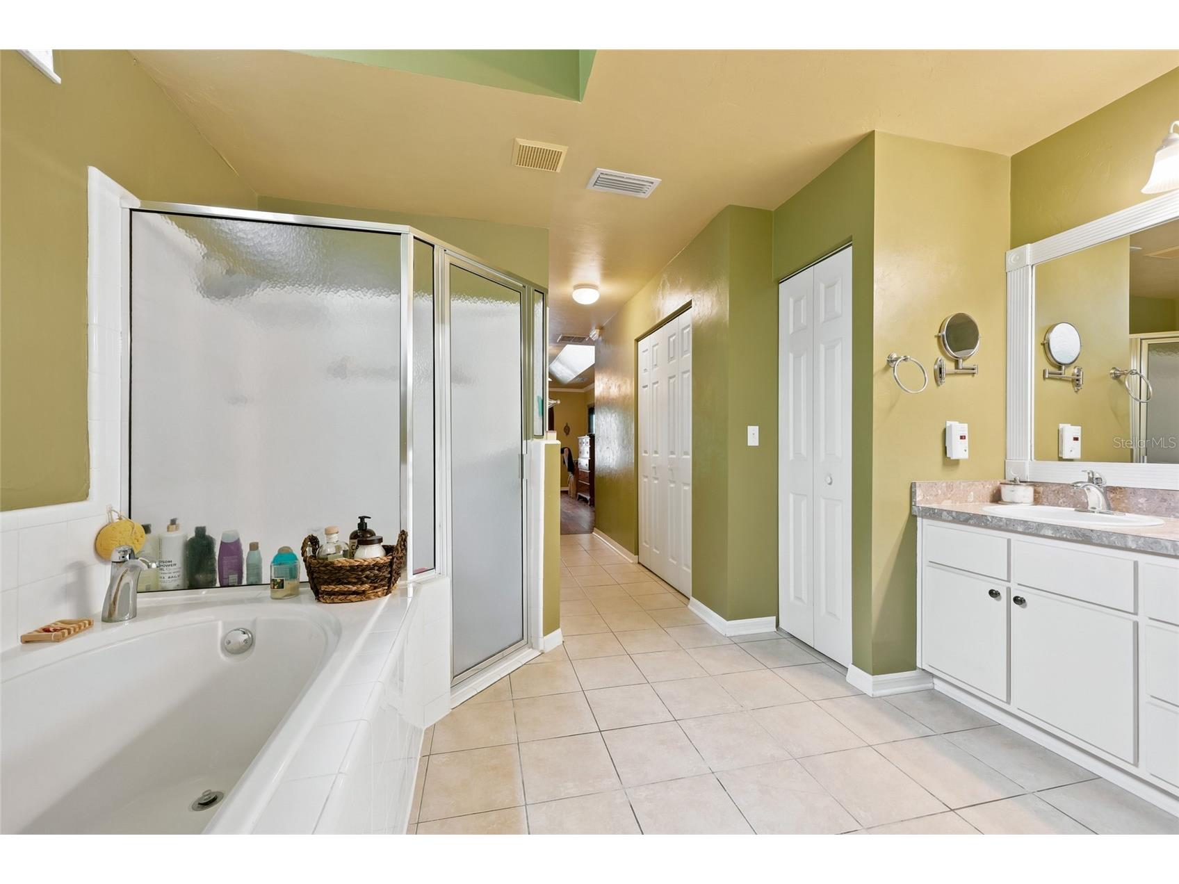 3052 SW 94th Street Gainesville FL 32608 GC541798 image17