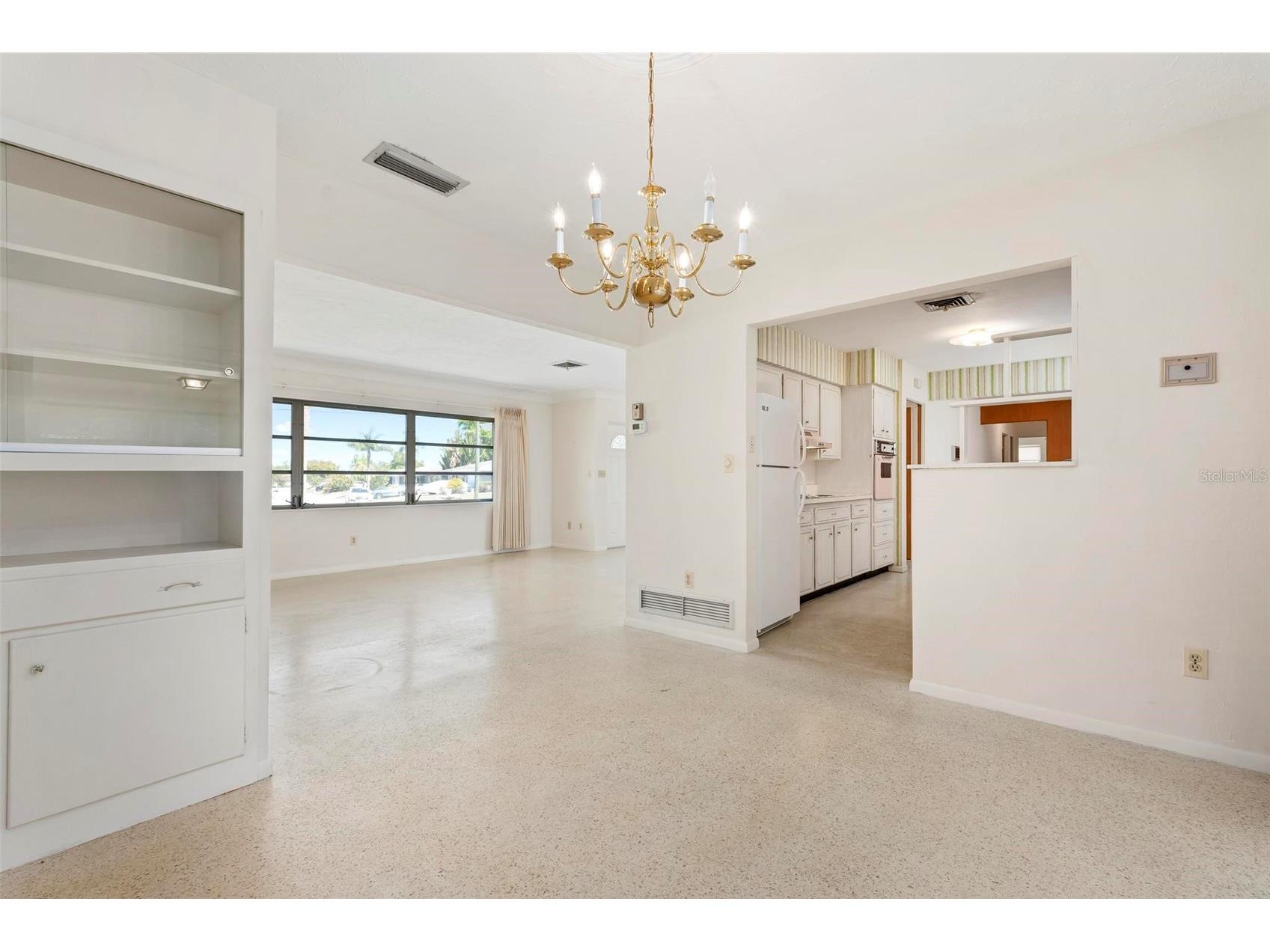 3052 Webber Street Sarasota FL 34239 A4685956 image11