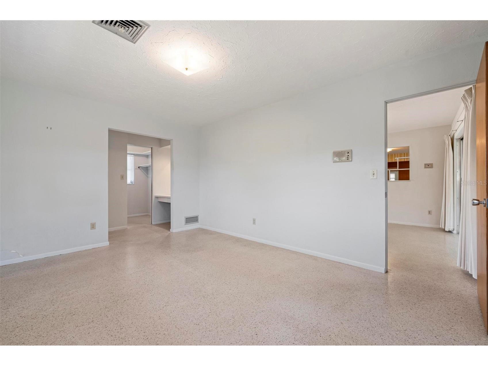 3052 Webber Street Sarasota FL 34239 A4685956 image26