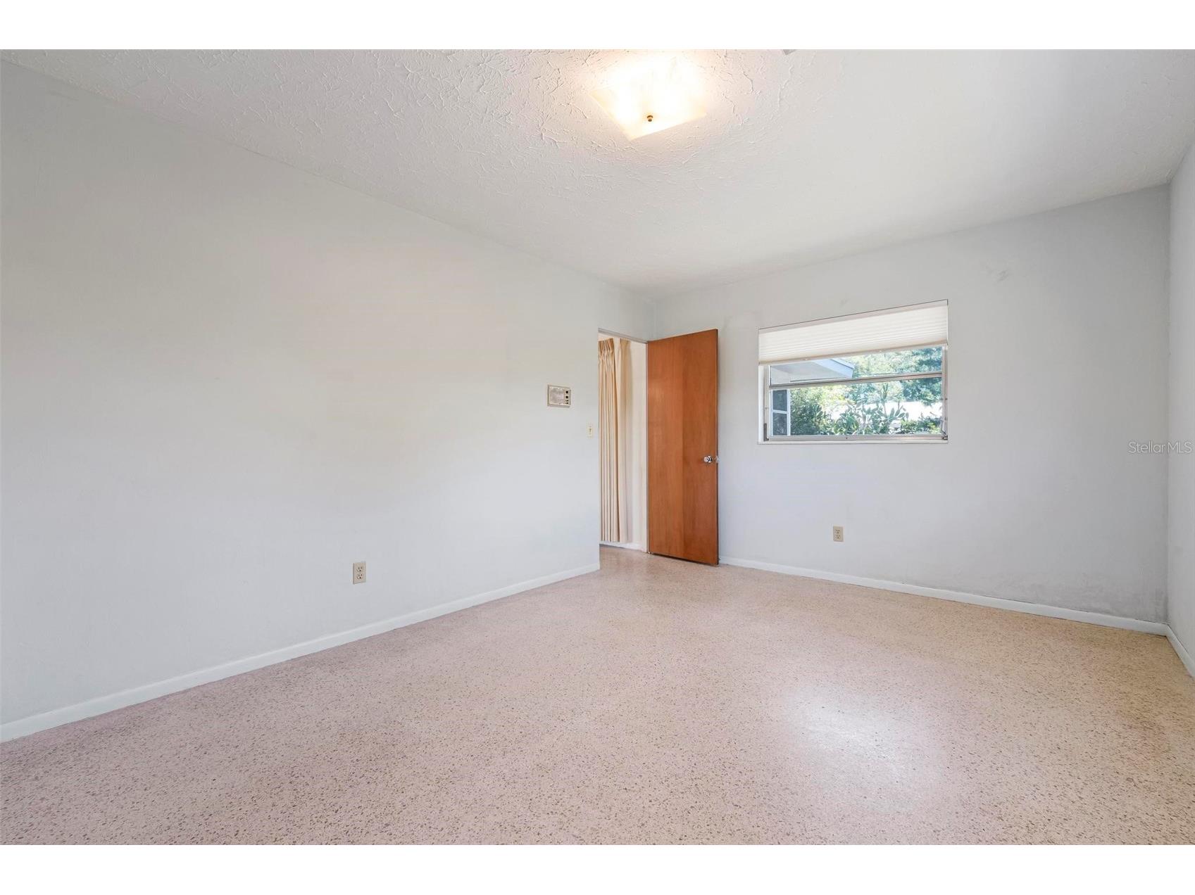 3052 Webber Street Sarasota FL 34239 A4685956 image27